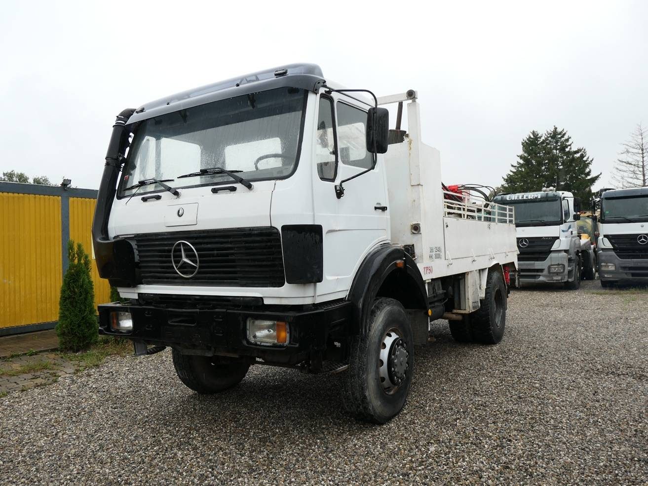 Mercedes Benz 2028 AK
