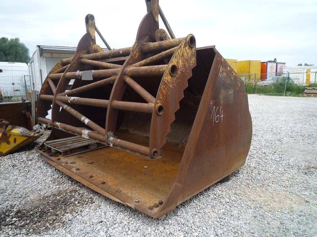 Caterpiller 966