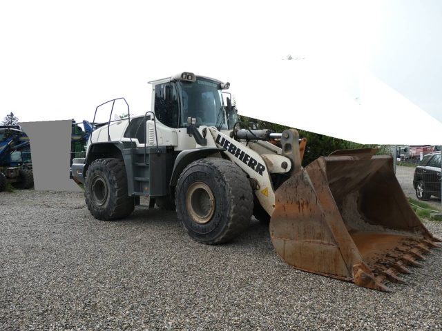 Liebherr L 576